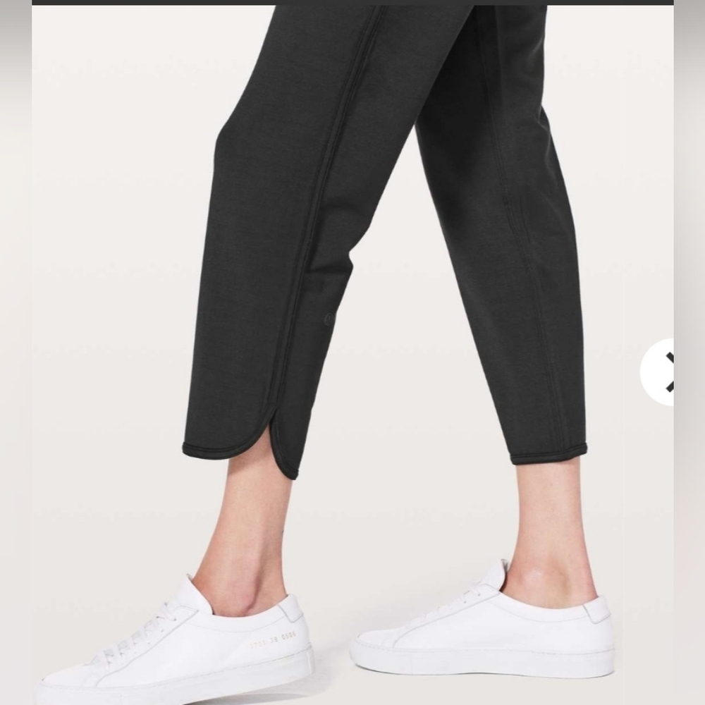 Lululemon Every Moment Pant *26"Black size 6 - Picture 5 of 12
